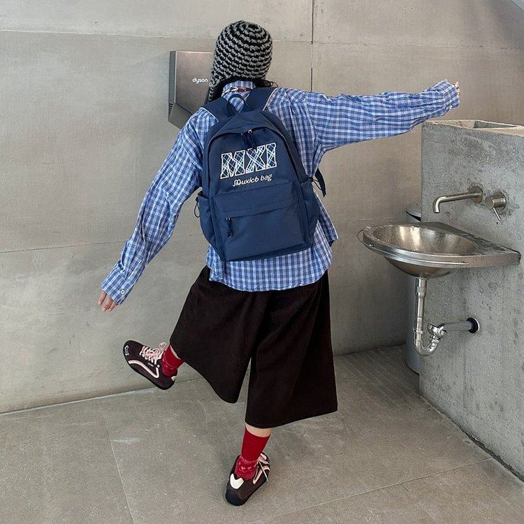 双肩包大容量初中电脑包百搭简约背包轻便大学生休闲书包,箱包皮具/热销女包/男包,双肩背包,淘宝优惠券,粉丝福利购,淘宝优惠卷