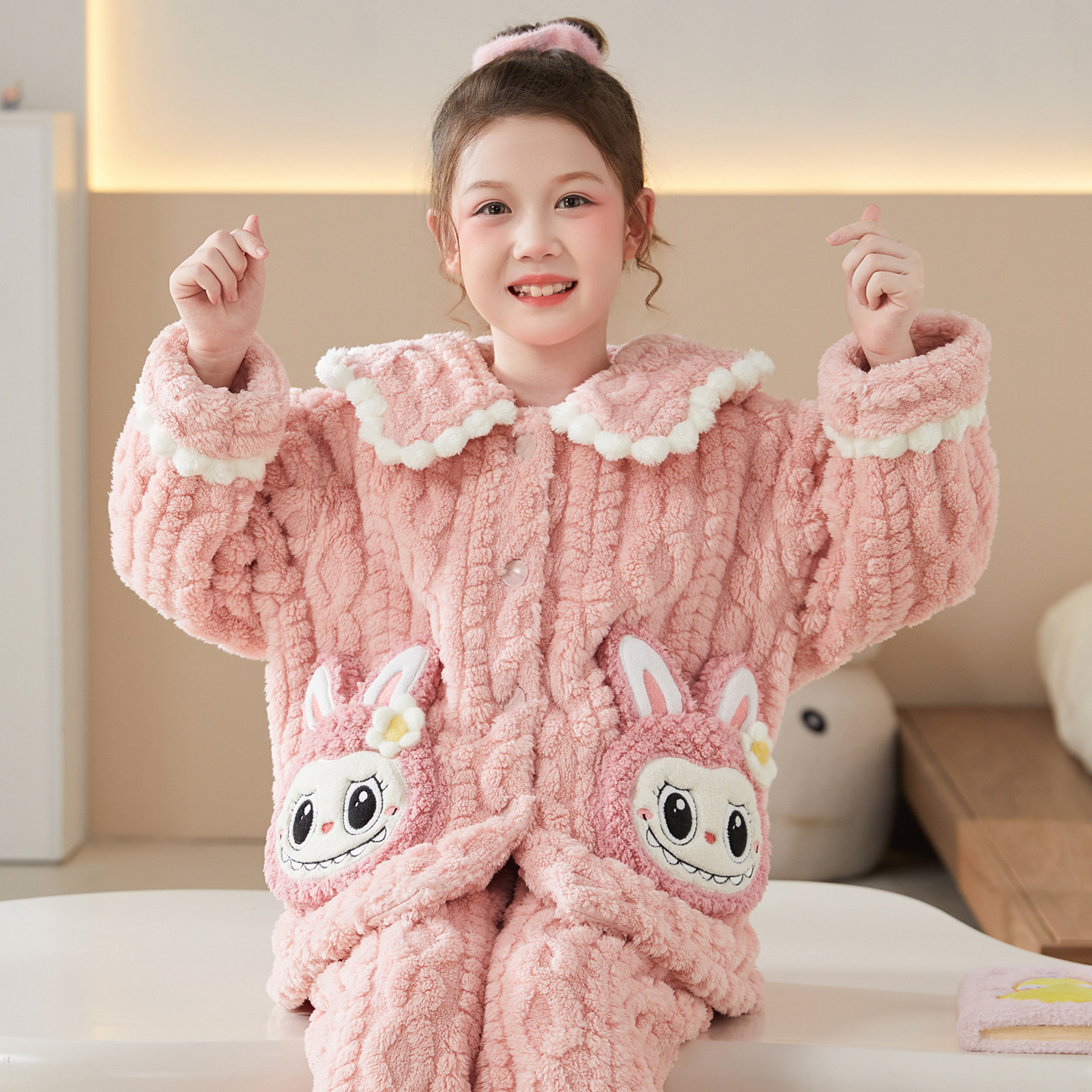 女童法兰绒睡衣可爱拉布布冬天保暖小女孩高端毛绒家居服开衫娃领,童装/婴儿装/亲子装,家居服套装,淘宝优惠券,粉丝福利购,淘宝优惠卷