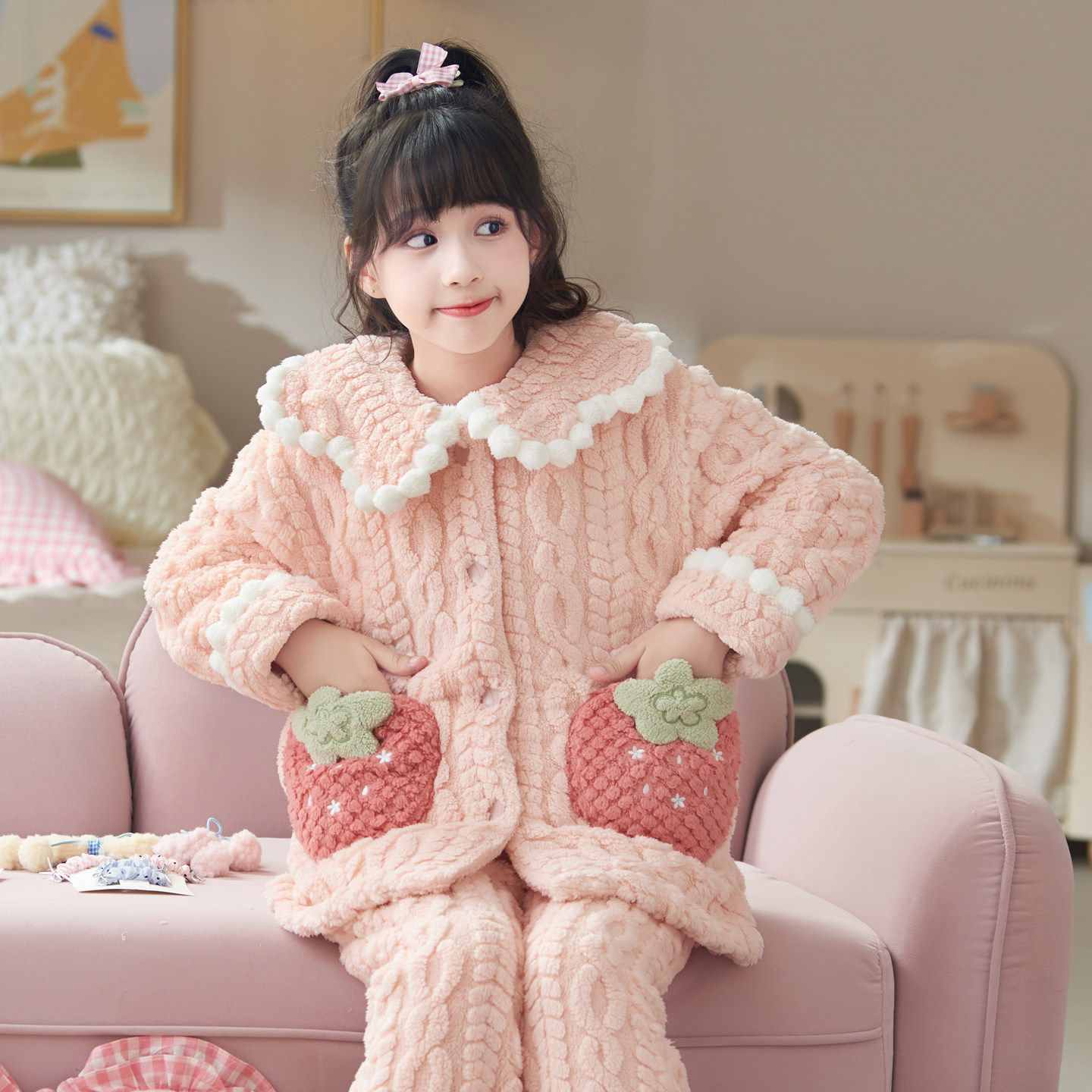 女大童睡衣娃娃领可爱草莓高端法兰绒秋冬天保暖母女装毛绒家居服,童装/婴儿装/亲子装,家居服套装,淘宝优惠券,粉丝福利购,淘宝优惠卷