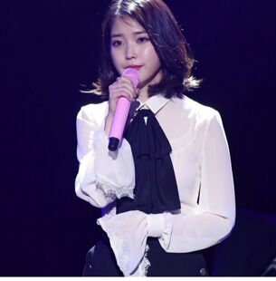 IU李智恩明星同款衬衫女系带蝴蝶结喇叭长袖雪纺衫衬衣上衣打底衫