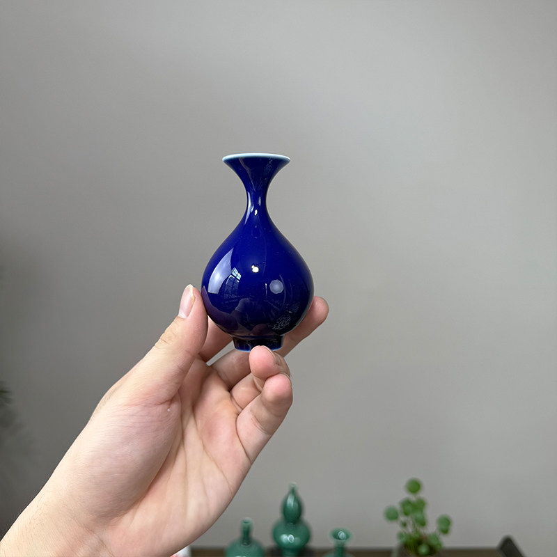 创意景德镇纯手工迷你小花瓶茶桌书桌办公室台面博古架装饰品摆设