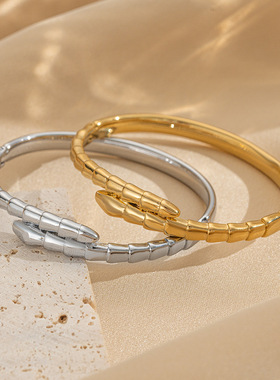 欧美外贸手镯轻奢感原创设计 铸造件一体几何形状手镯个性饰品女