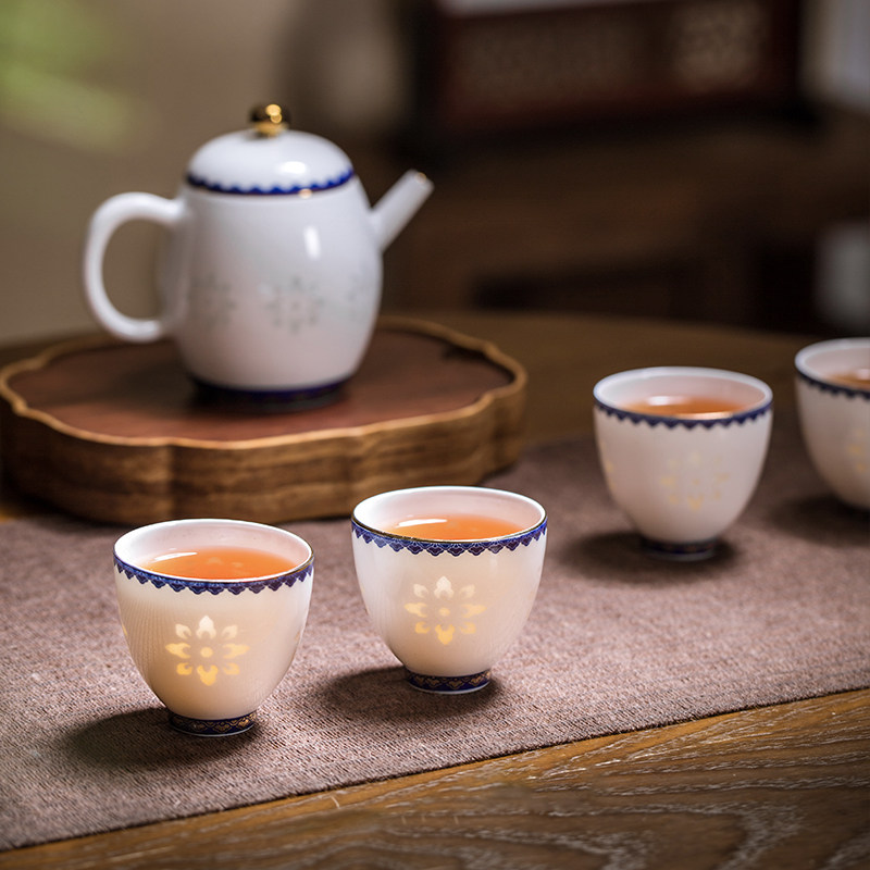 华夏之光茶具（一壶四杯）