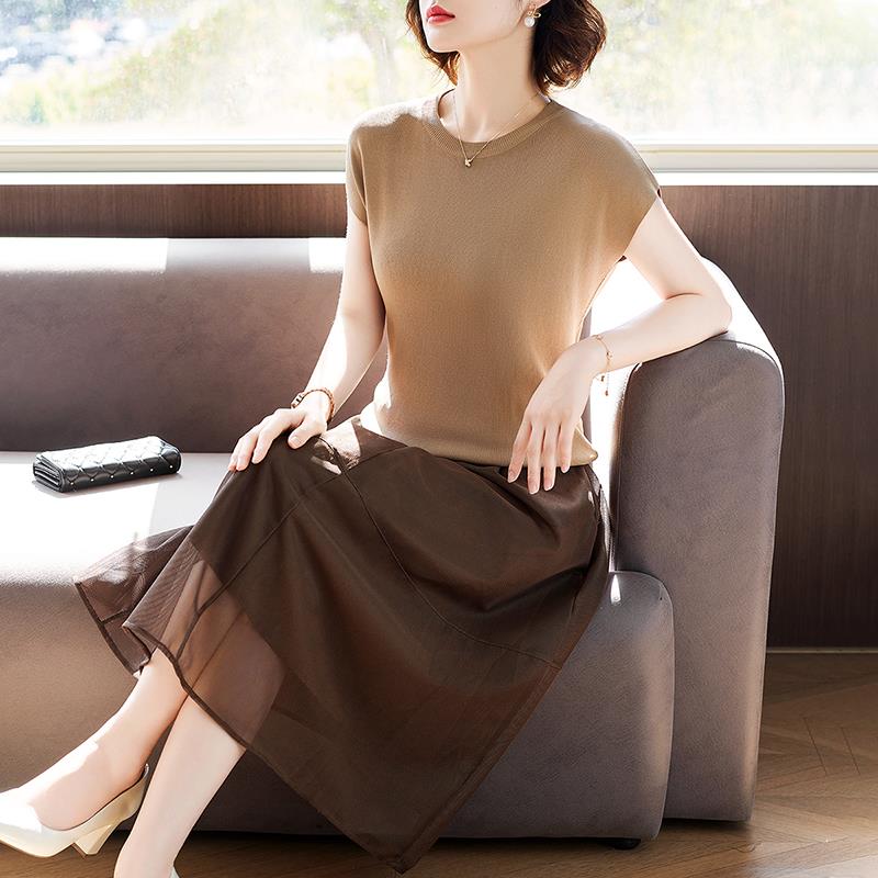 妈妈夏装短袖t恤真丝连衣裙洋气套装中老年女装洋气半身裙两件套