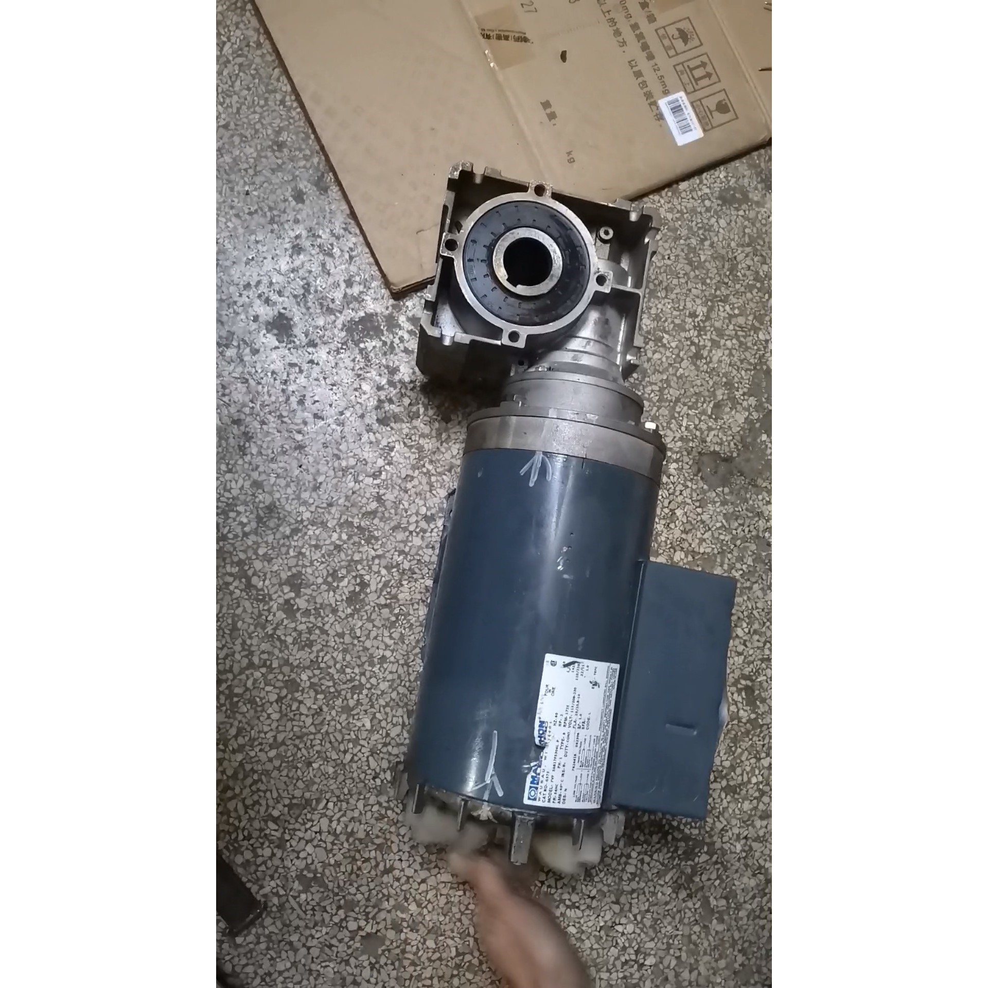 美国利森电机型号:FVF56B17F5306LP,懂这个电机维修咨询