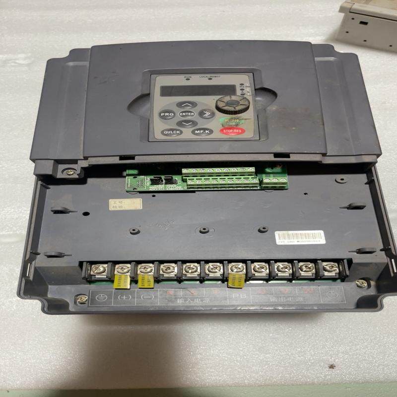 RMSPD上海人民变频器SPD900-P018/T维修 议价