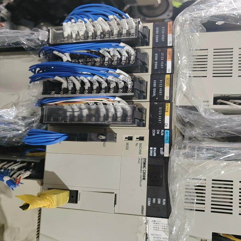 欧姆龙  SYSMAC C200HE  CPU42维修 议价