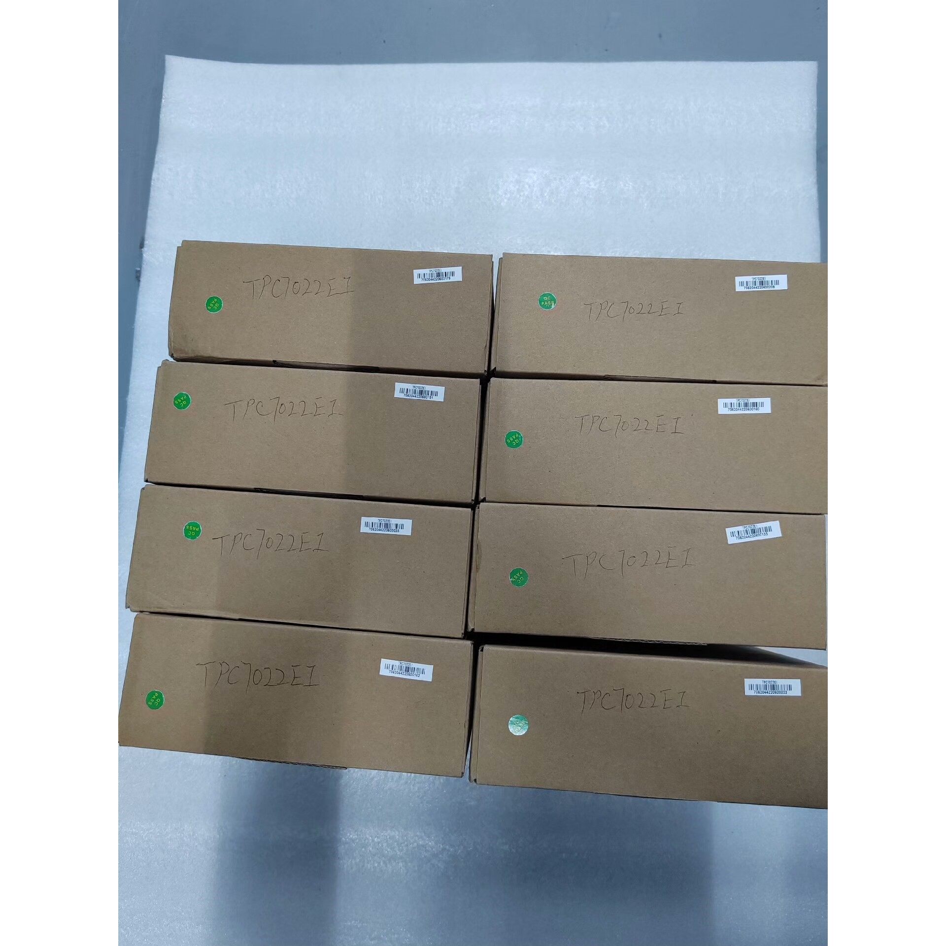 昆仑通态触摸屏TPC7022EI工程余料原装正品未使用备件议价