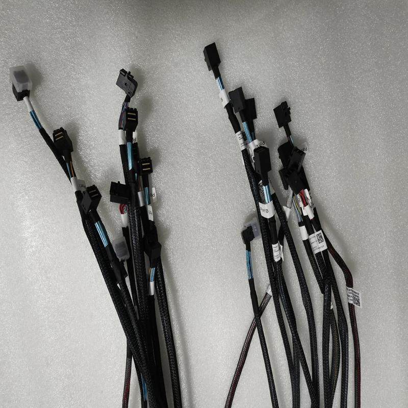 检测原装12GB SAS线 弯头90度SFF-8643 咨询