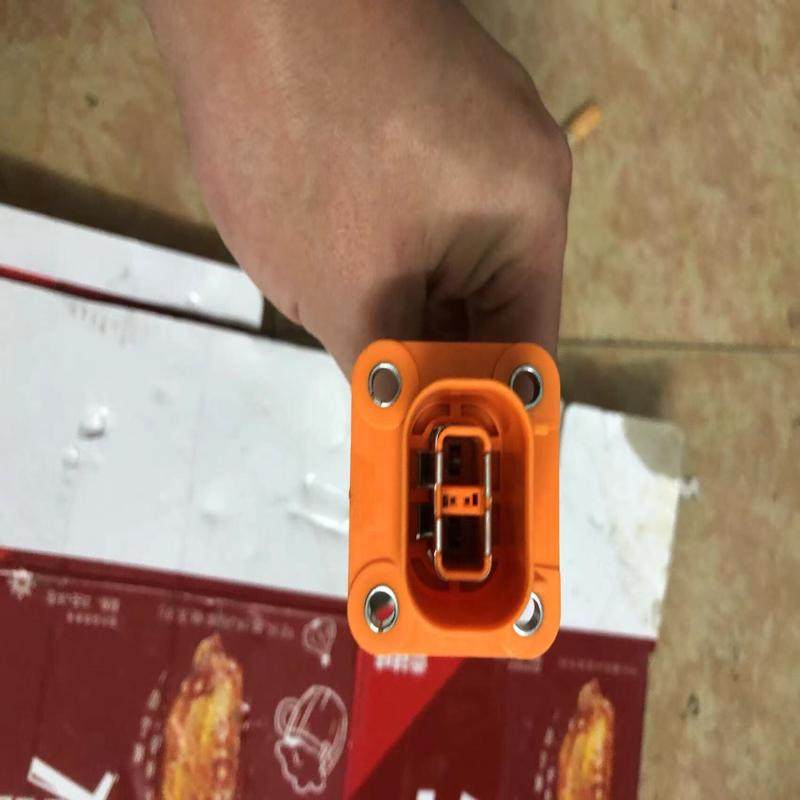 检测打包价来聊，泰科2103124-4新能源连接器插座 咨询