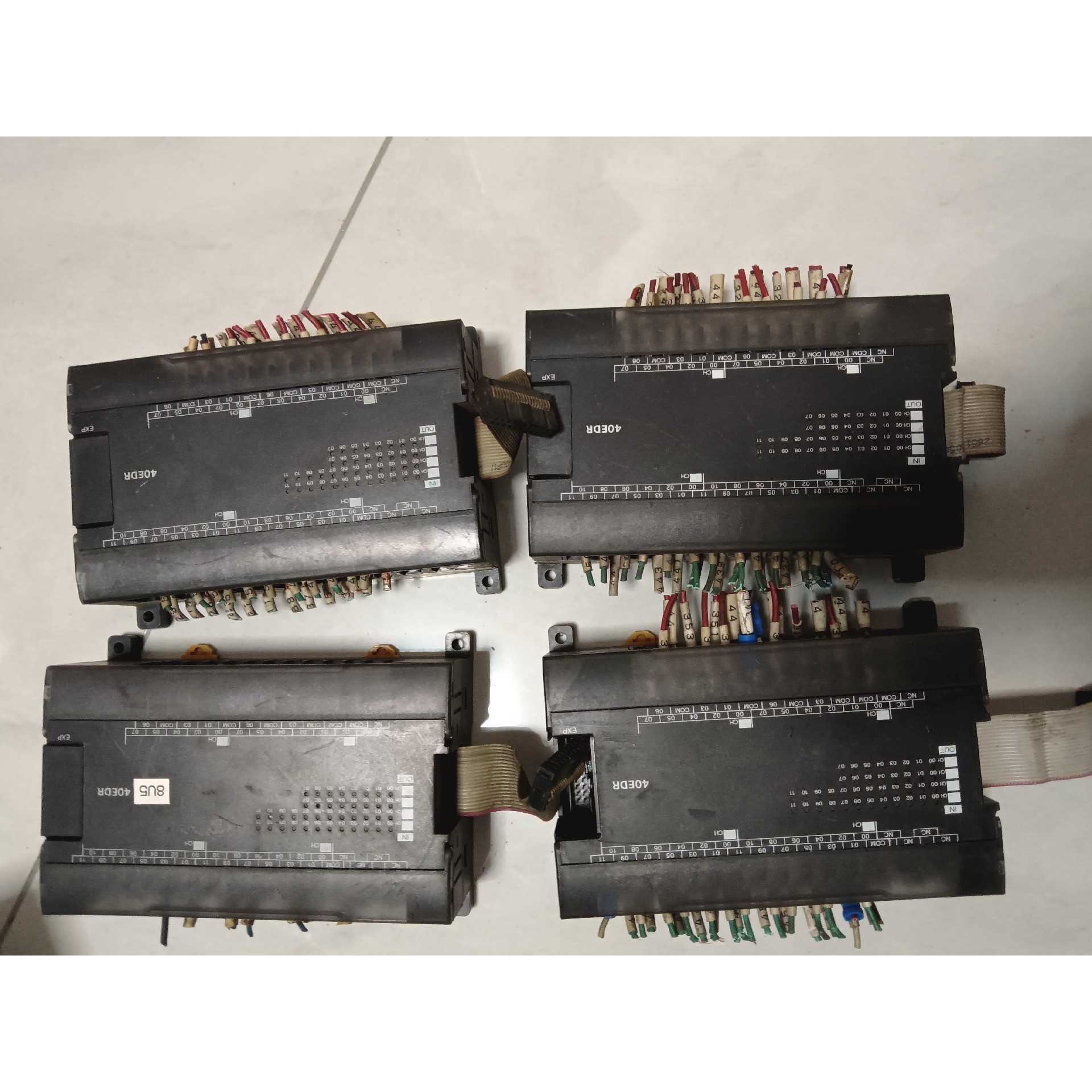 欧姆龙cp1w-40edr成色型号样式如图有需要的看好再拍维修咨询