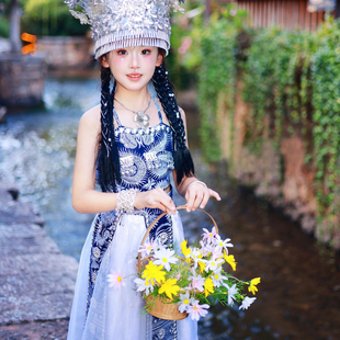 夏季新款苗族服装女童蜡染系黑白经典抹胸飘带裙民族风演出服摄影