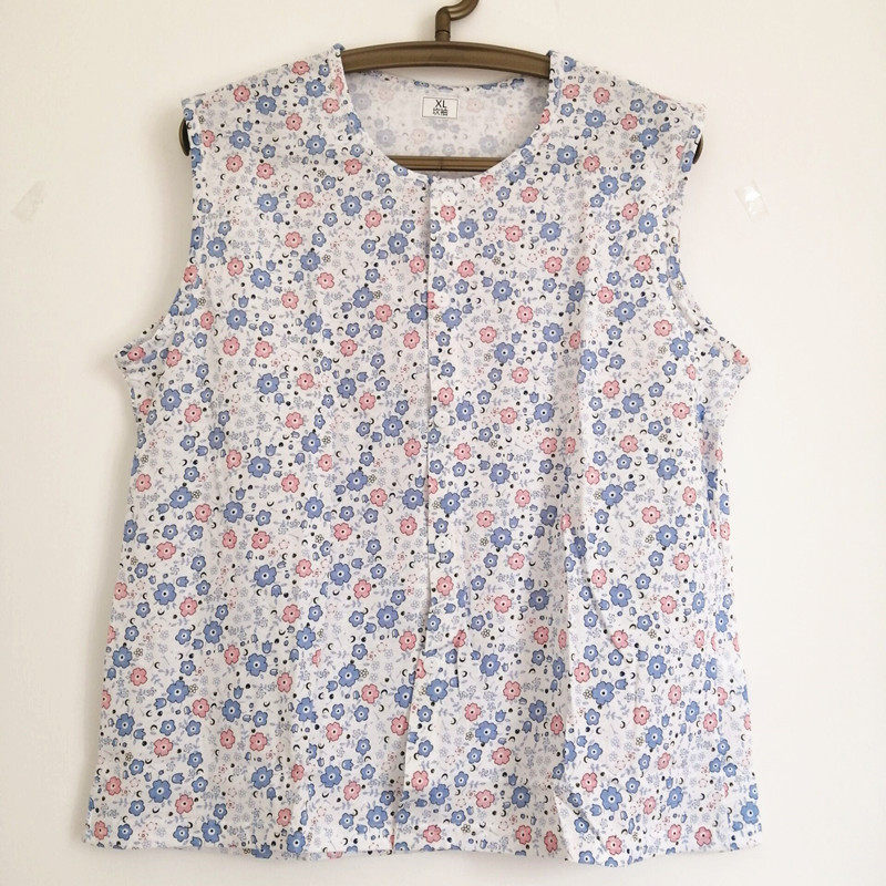 중년 및 노인 여성의 얇은 긴팔 순면 가디건 가을 옷 잠옷 어머니의 긴팔 셔츠 가디건 가을 옷상의