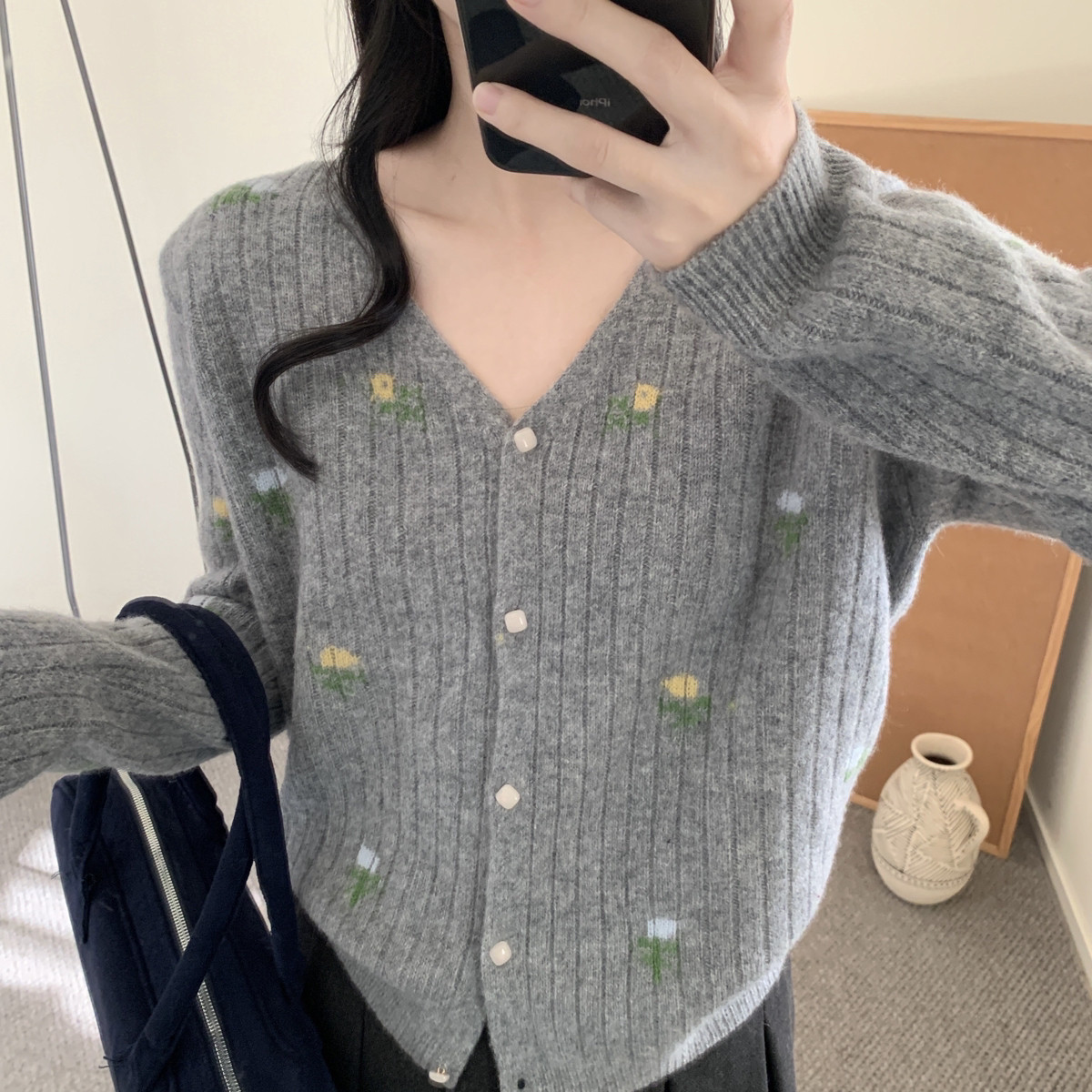 MUUTIS牧缇-嵌入小花竖坑条全羊毛针织开衫(含100绵羊毛)36376-1