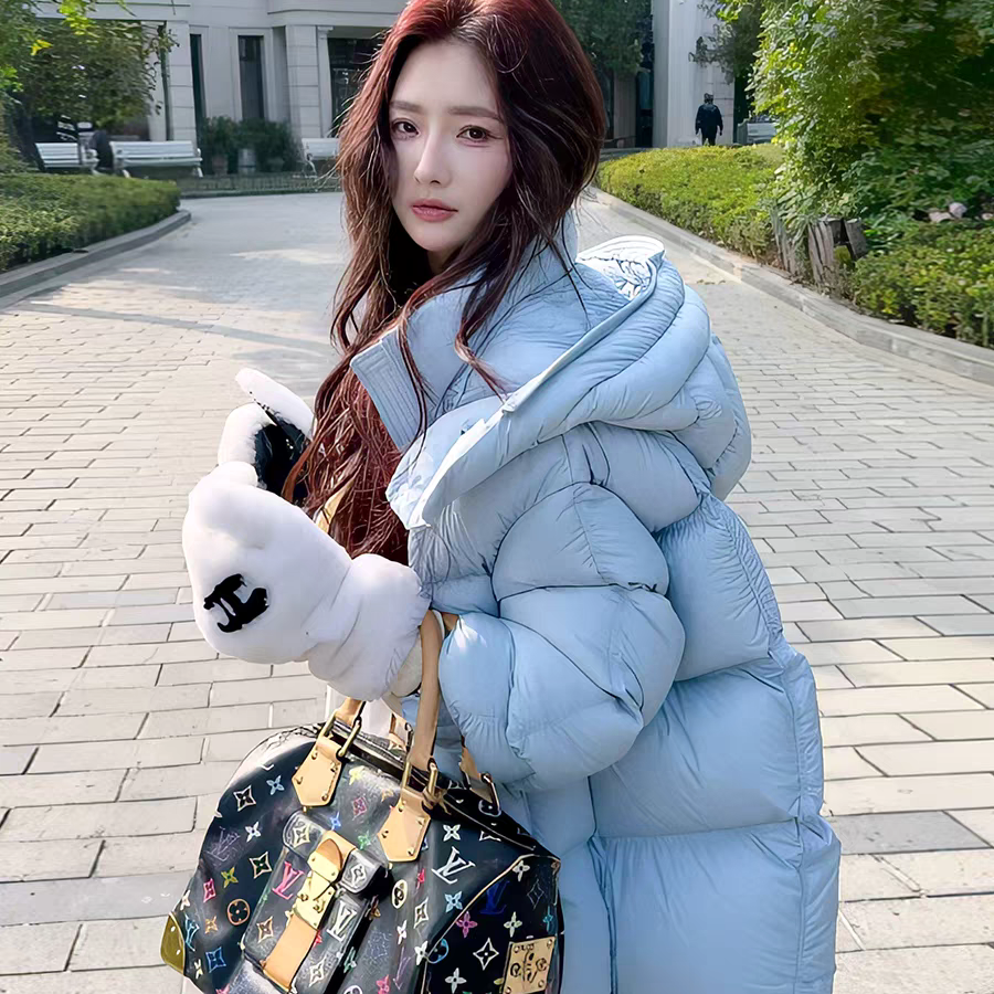 暖洋-绒215克饱满蓬松云朵泡芙0压感龟背连帽保暖羽绒服外套80721