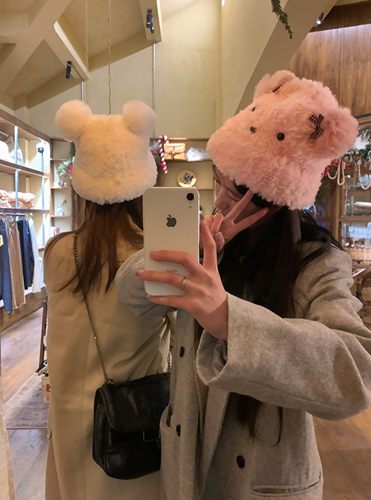 奈里nicein冬季可爱学生女小狗