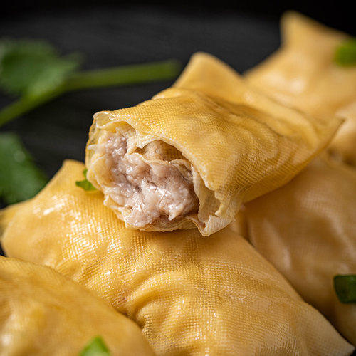 膳博士新鲜黑猪肉千张包肉荠菜包圆早餐半成品速食加热即食