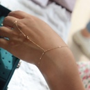 一体链手背链石榴红锆石连指戒指手链设计感ins风超仙手饰14k包金