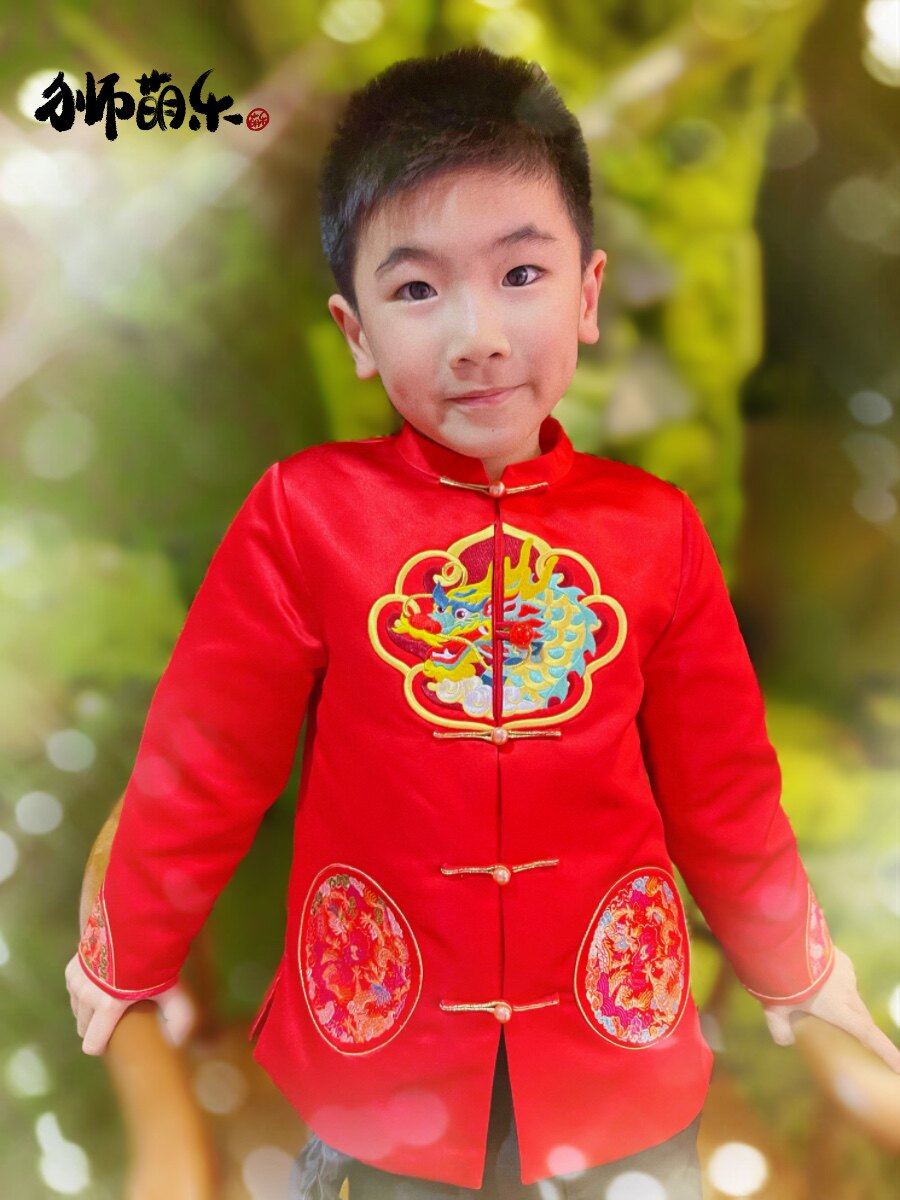 狮萌乐秋冬新款龙年刺绣中国龙男童中国红长袖喜庆周岁过年唐装