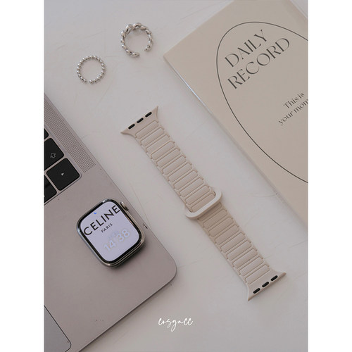 cosyacc 适用苹果手表AppleWatch8910代se运动硅胶磁吸s11手表带