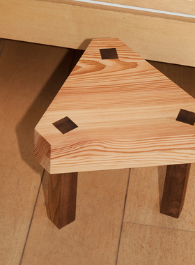 sort中国GASKA手工实木三角凳复古拼色小凳子矮凳换鞋凳现代TRIO