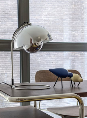 sort丹麦&Tradition花苞灯台灯北欧现代简约复古客厅卧室床头VP4