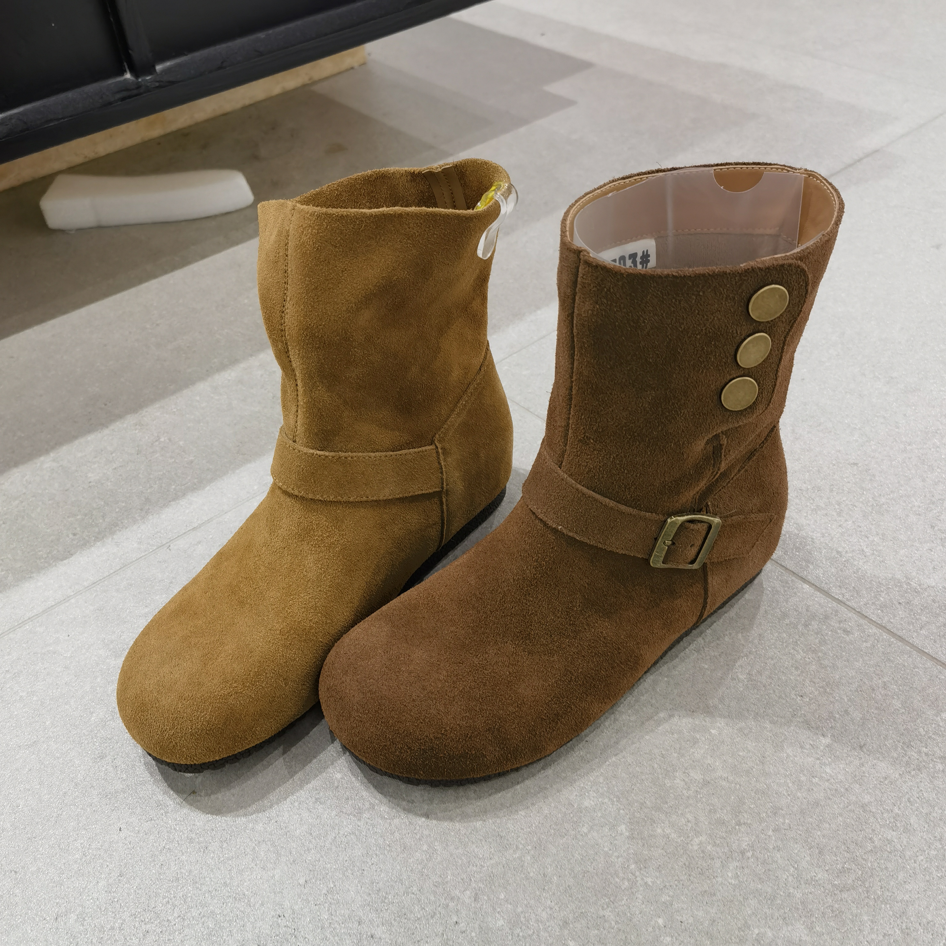 新款韩系复古真皮圆头勃肯鞋女冬季靴子百搭套筒裸靴女2976