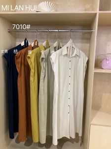MILANHUI7010韩系时尚简约polo领收腰单排扣短袖气质减龄连衣裙女