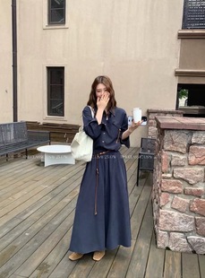 韩系2025秋新款显瘦宽松休闲纯色翻领桃皮绒衬衫+高腰裤裙两件套