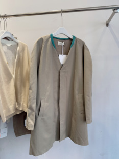 甜酷风衣外套 买手店时髦撞色领大版 现货THE RAAARÉ正确版