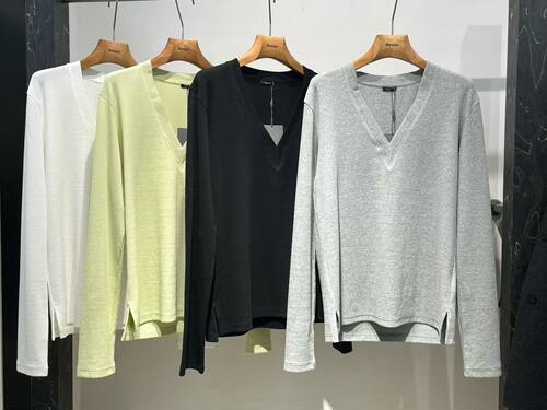 深圳南油Benao本奥V领针织打底衫