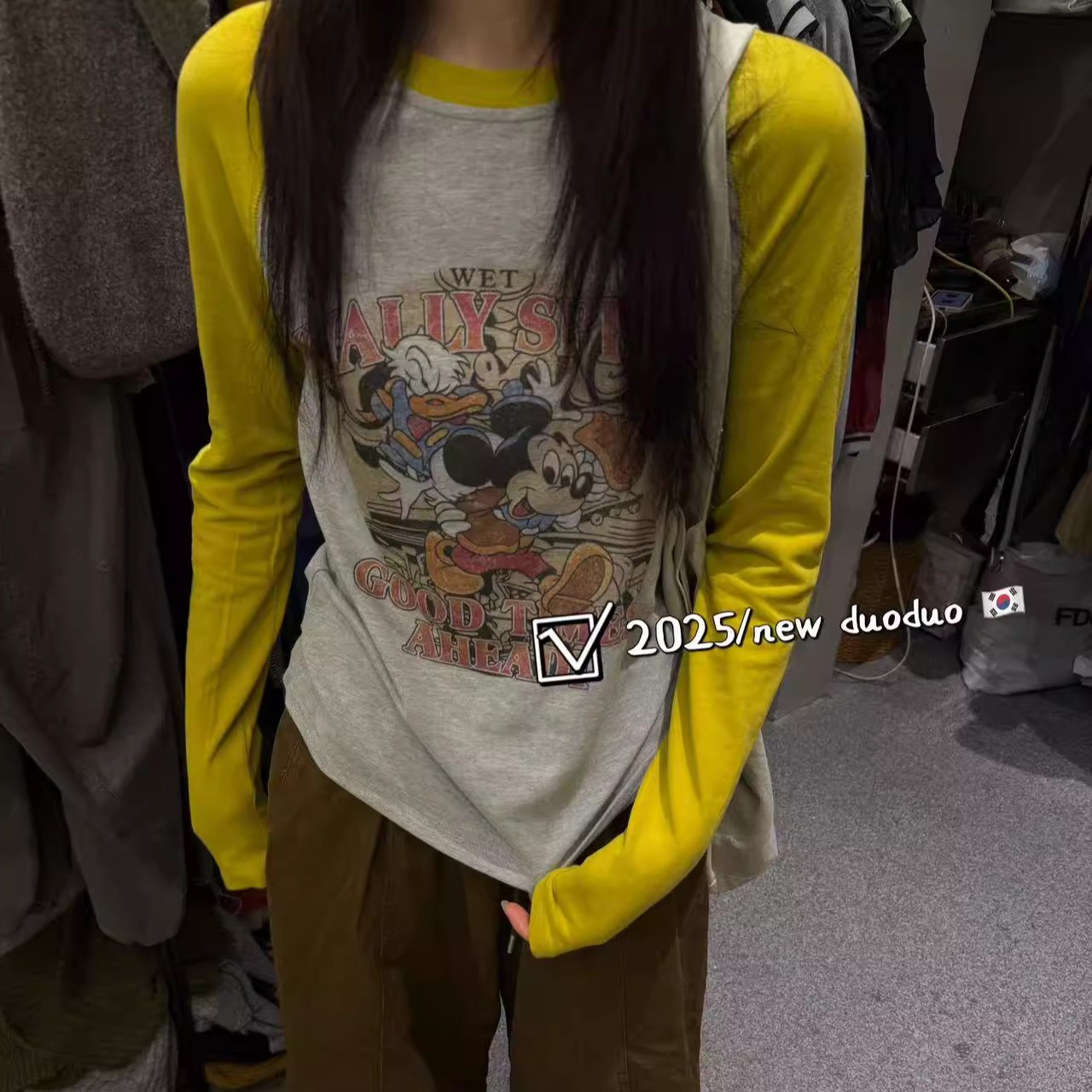 字母卡通图案插肩袖拼色T恤