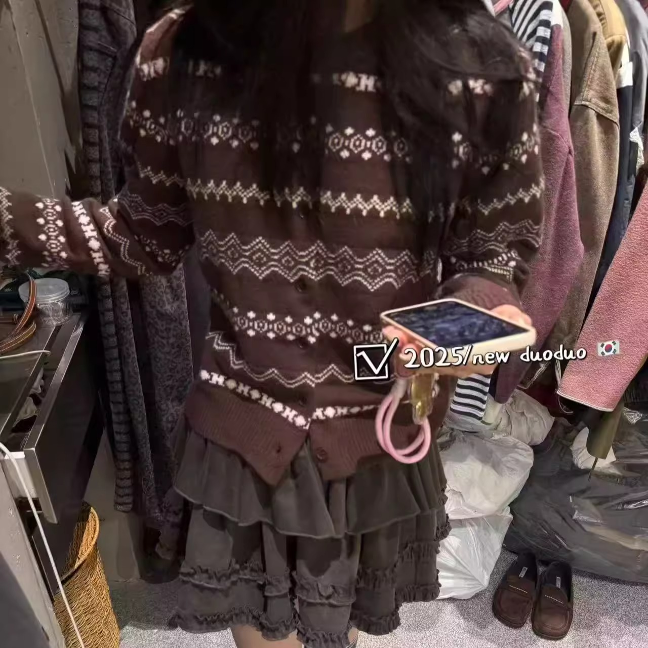 复古民族风图案拼色单排扣针织衫