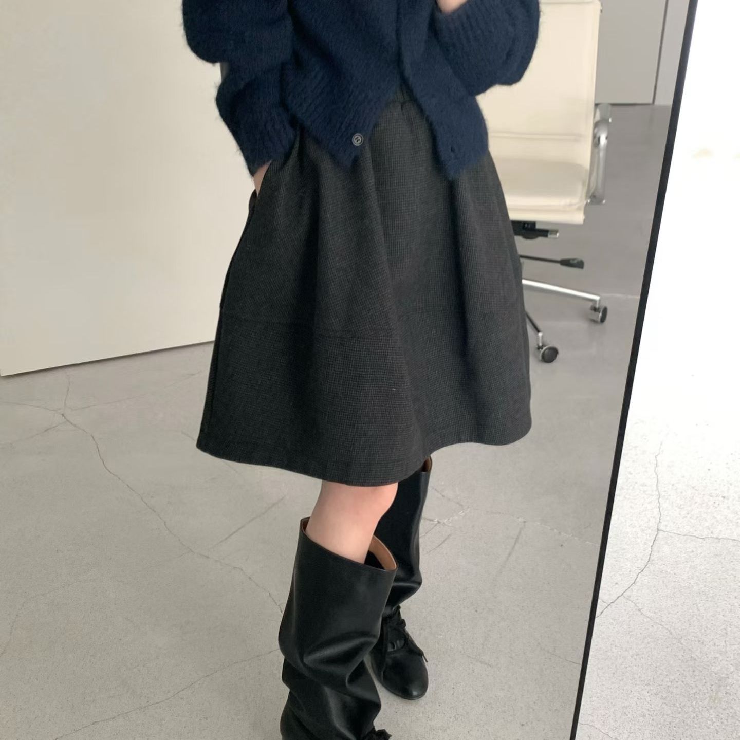 纯色高级感羊毛蓬蓬半身裙