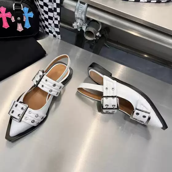 Studded Pointed-Toe Mules 2026 European Spring/Summer New Style Genuine Leather Studded Backless Sandals Women's Patent Leather Trendy