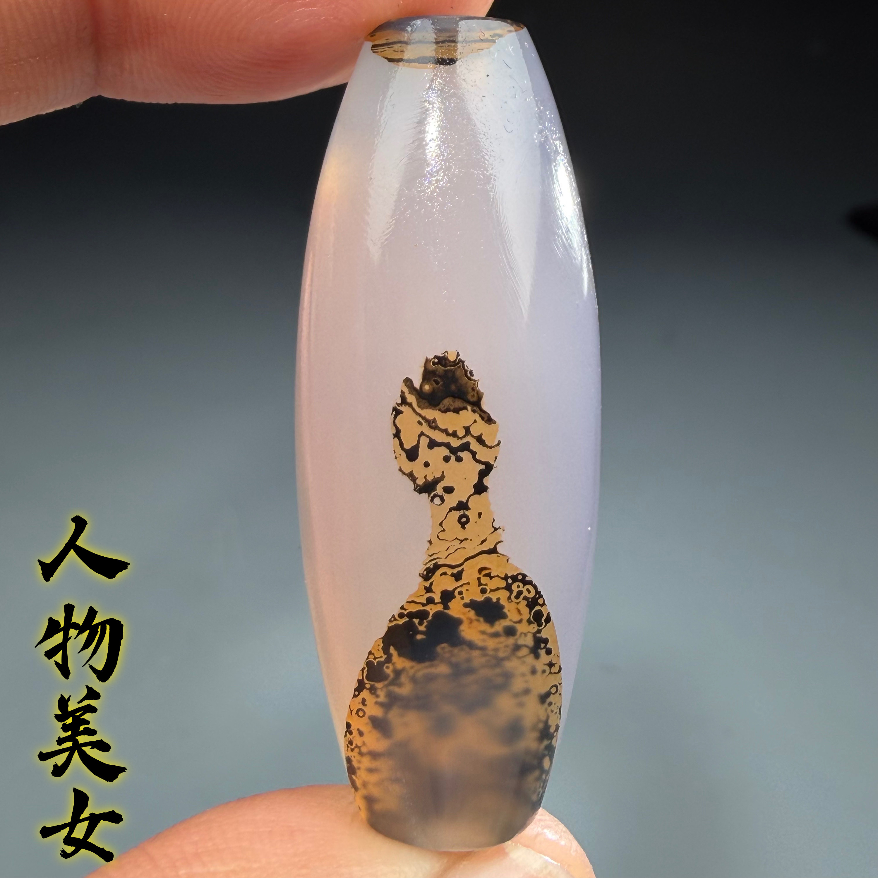 天然玛瑙象形人物美女吊坠桶珠颈饰勒子珠子玉髓精品天珠挂件勒子