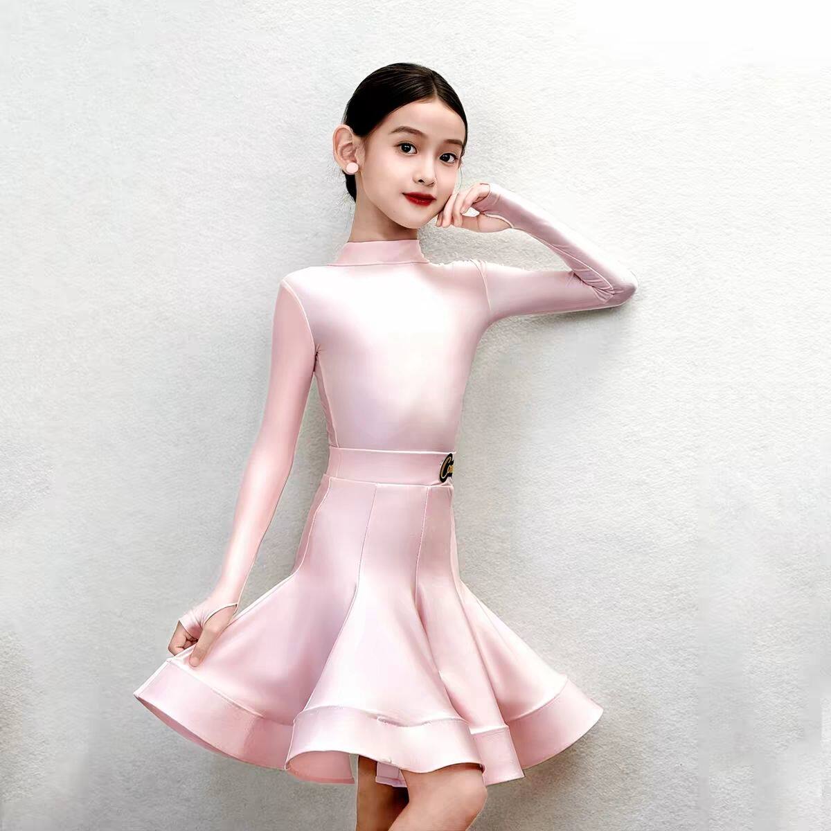 女童拉丁舞服比赛标准赛服规定新款锦纶少儿高级感套装高端女儿童