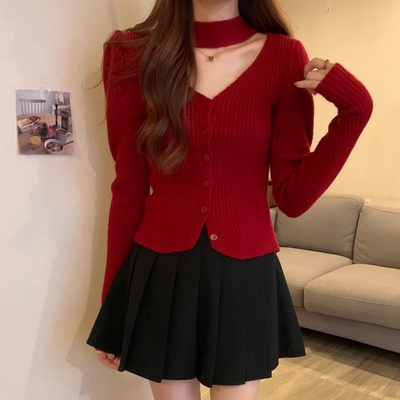 法式纯欲风挂脖V领针织衫女秋冬