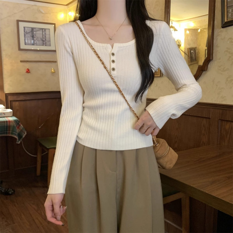 【现货】洋气方领短款毛衣纽扣高