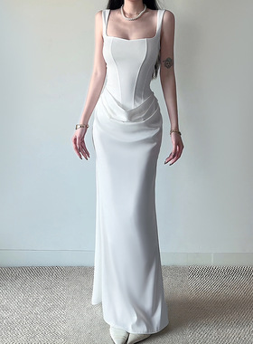 法式小众性感吊带连衣裙性感辣妹鱼骨绑带收腰包臀礼服长裙