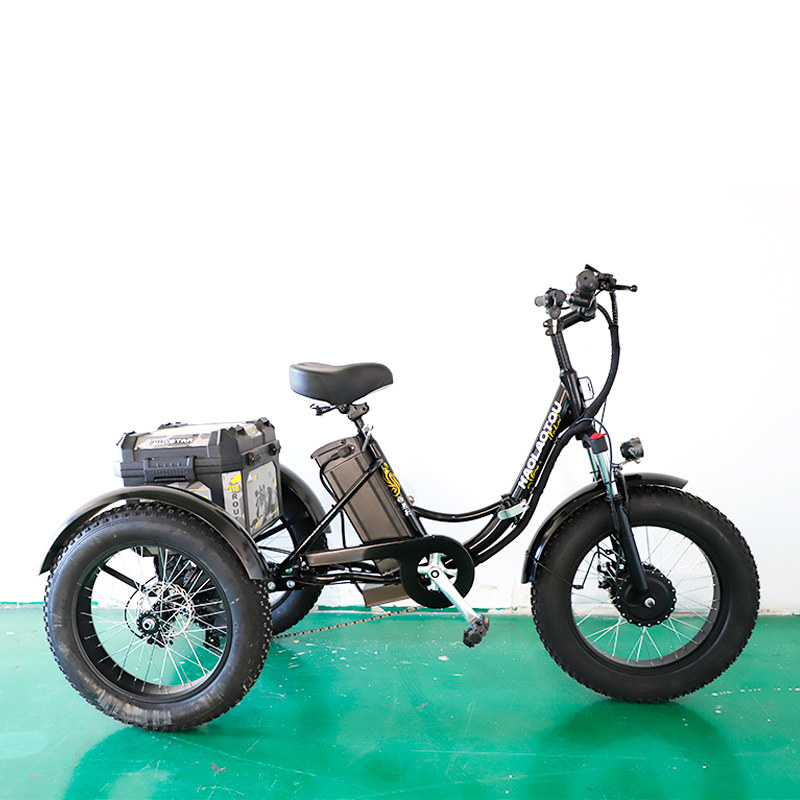 好老头老人电动折叠脚踏助力三轮代步车差速器7级变速前后碟刹