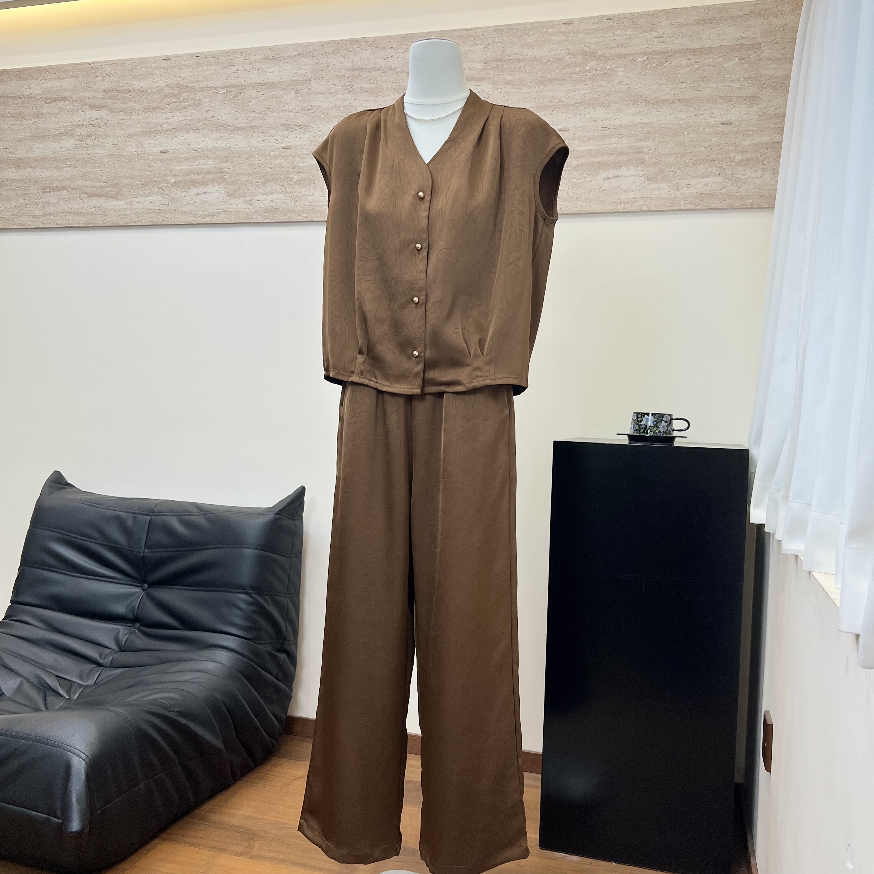 新款妈妈装夏季开衫无袖T恤套装