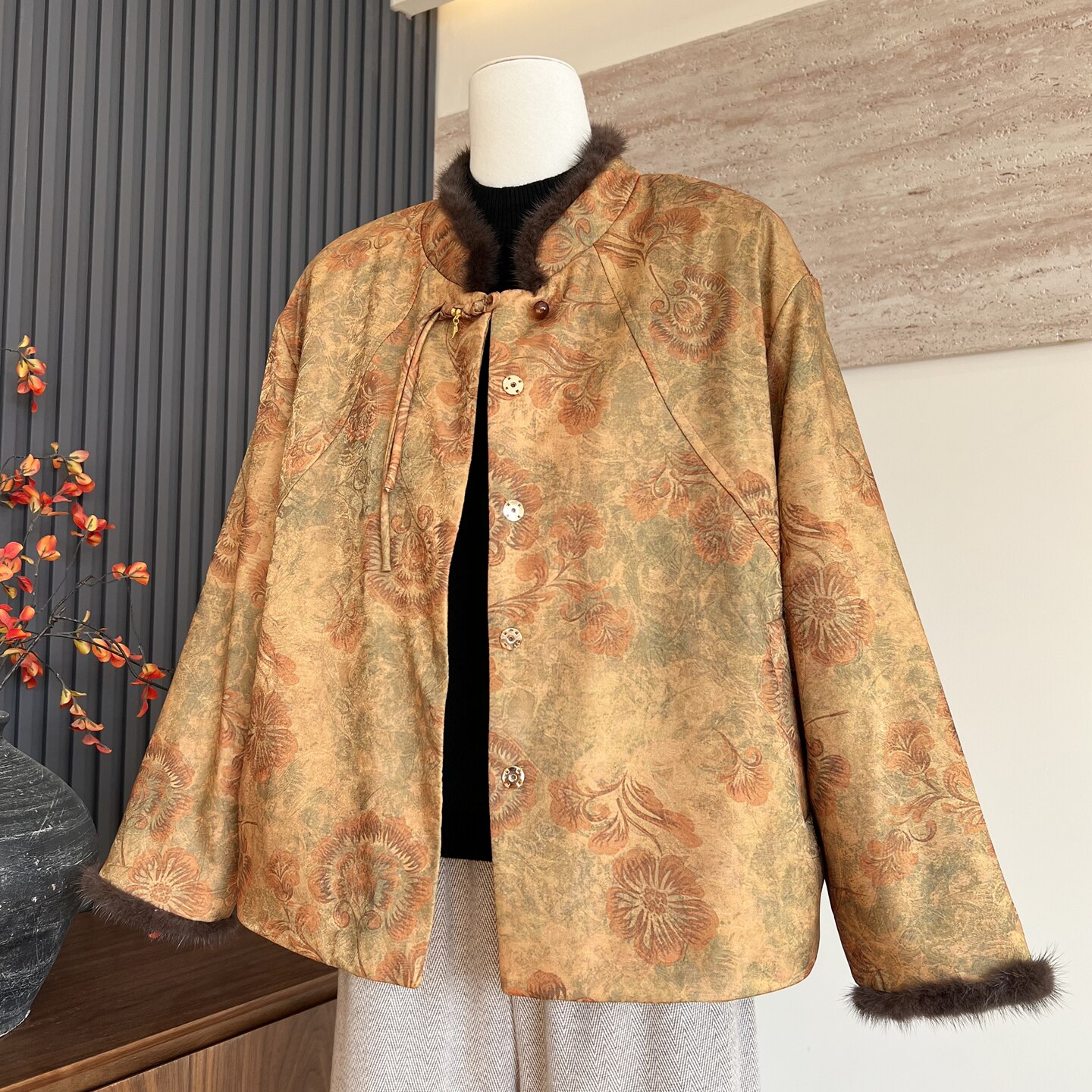 妈妈装洋气冬季皮毛一体棉服开衫