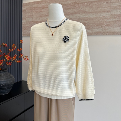 秋季新款针织衫圆领花朵妈妈装