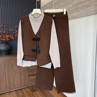 新款秋季妈妈装针织衫时尚三件套