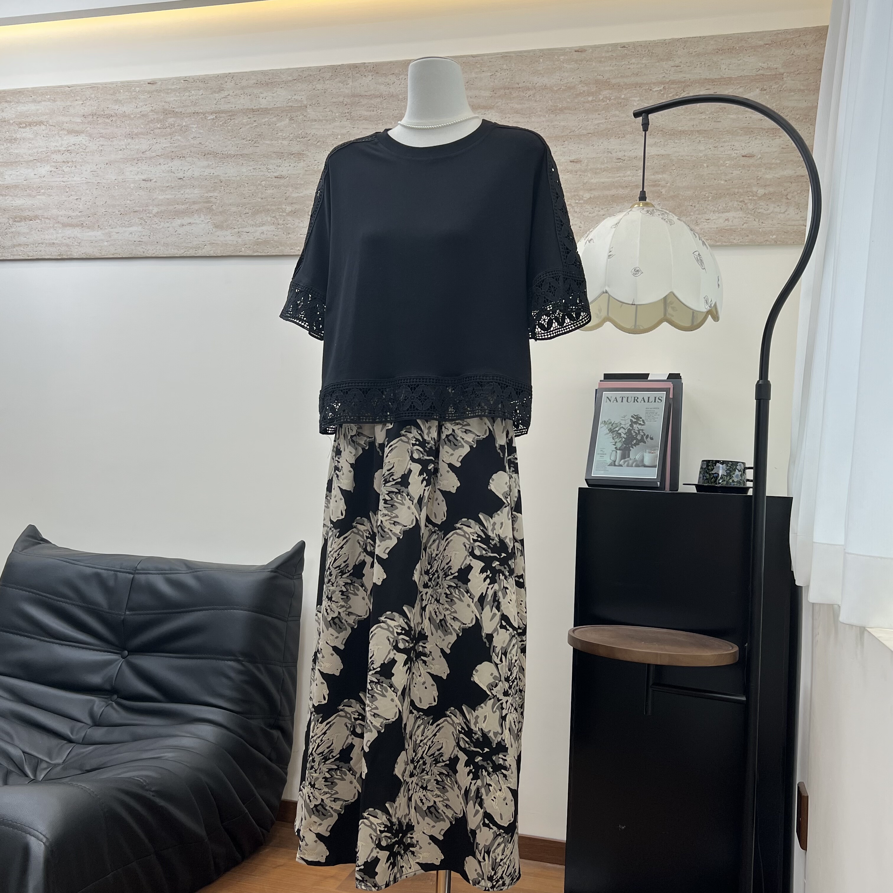 新款妈妈装夏季短袖圆领T恤套装