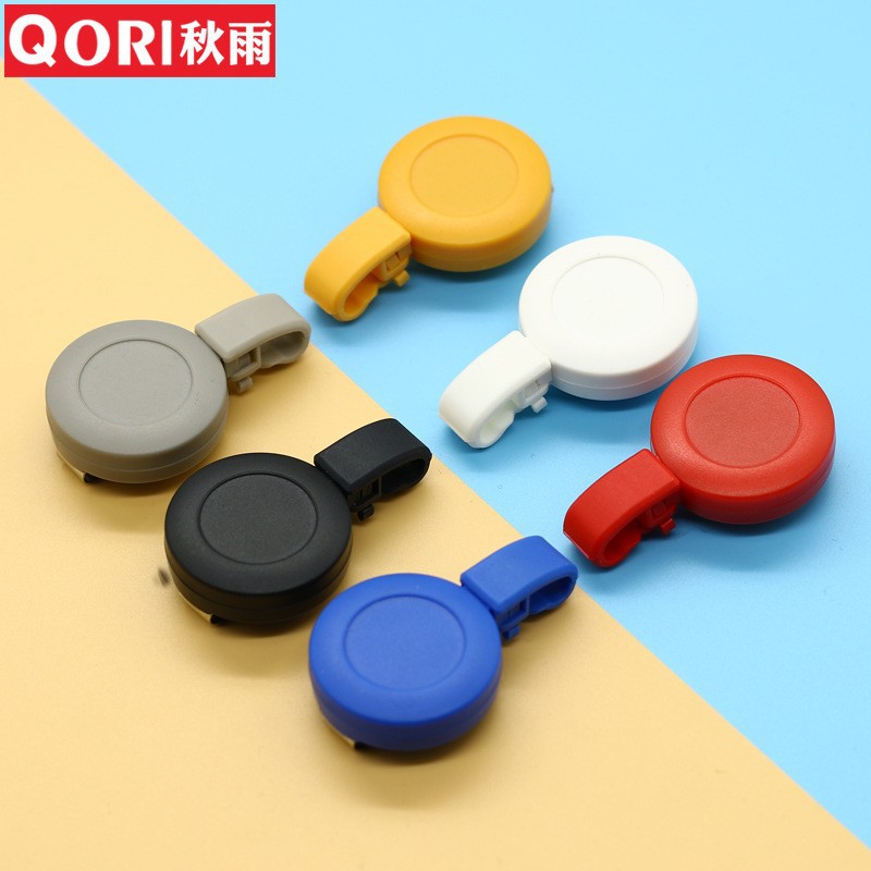 易拉扣秋雨可伸缩易拉得胸卡扣证件扣塑料磨砂背夹护士胸牌夹