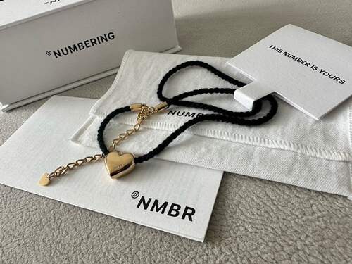 新版韩国小众 NUMBERING  feve_r同款麻绳锁骨爱心项链