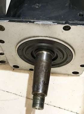 A06B-0142-B588 a12/2000 FANUC发那科伺服电机原装