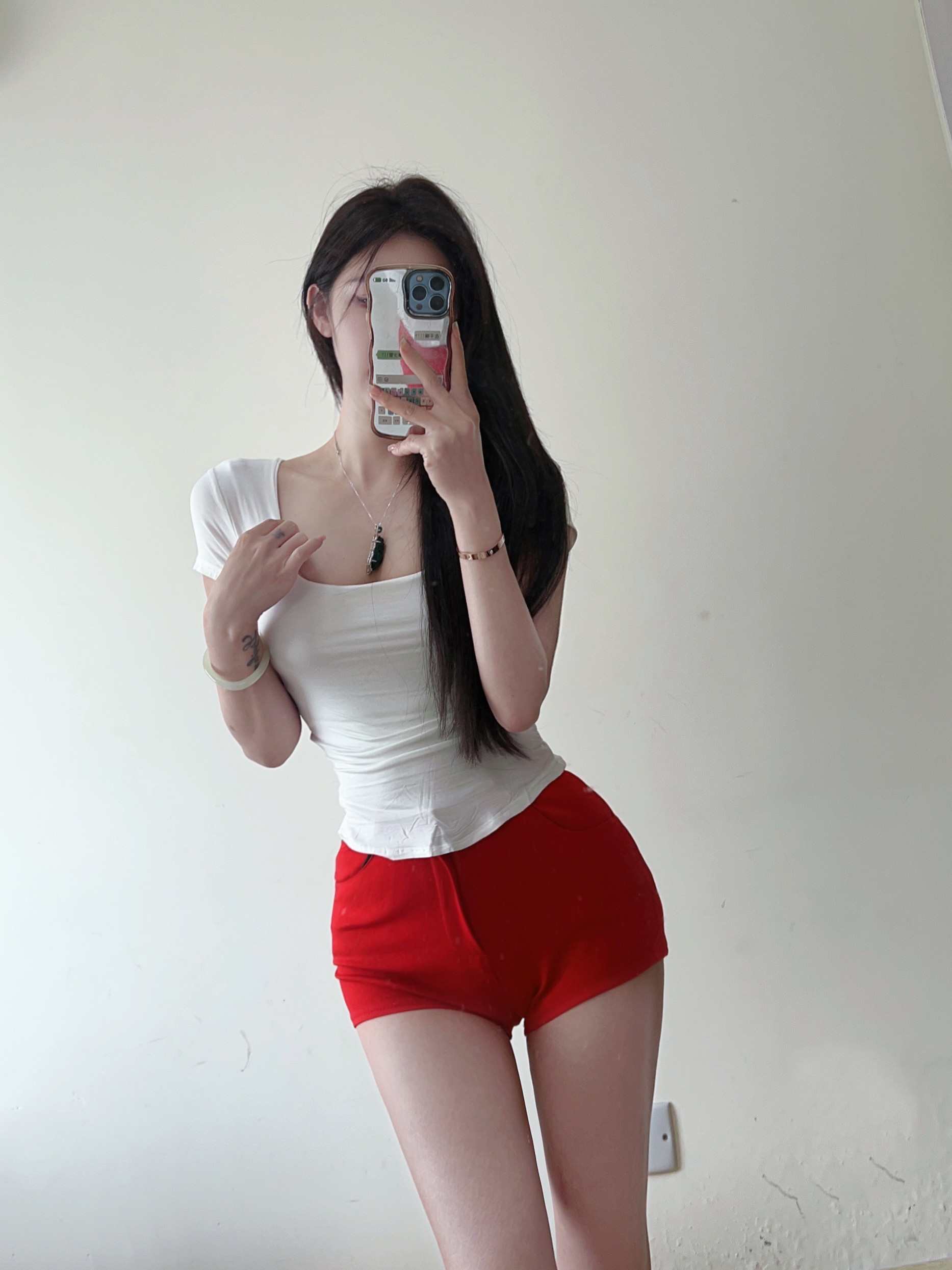 夏女清凉高弹紧身大U领漏背白t短袖 性感包身v领T恤低胸收腰半袖